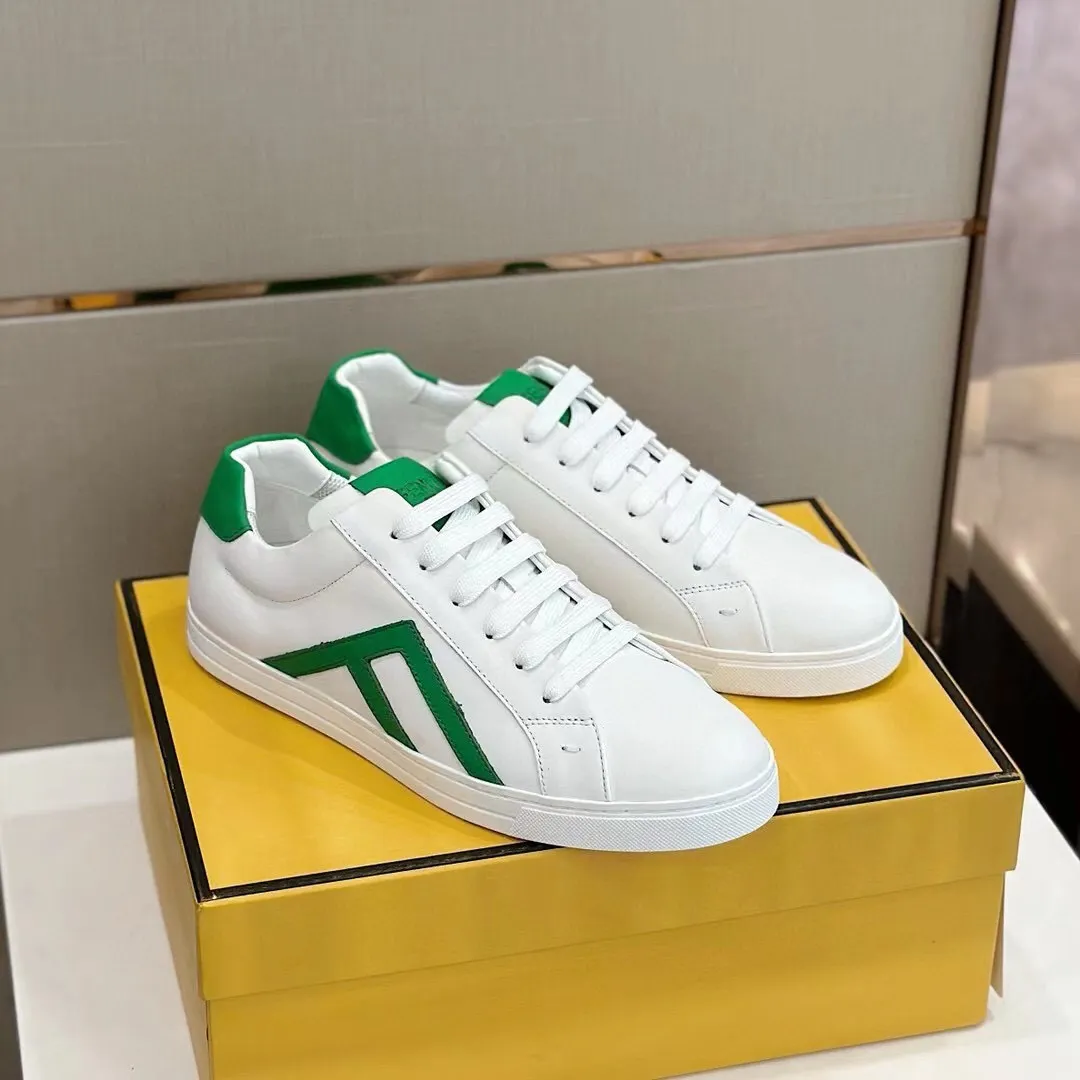 Factory price: 380💰 Fendi men's sports shoes - top version. In the corner, there is no limit to expression, highlighting the FF element cowhide to highlight personality, walking well! The shoe mouth is embossed with brand letters with a cowhide label. Cowhide upper + cowhide stitching mesh lining + T men's men's shoes 💰U outsole Size: 38-44, (customized at 45)
